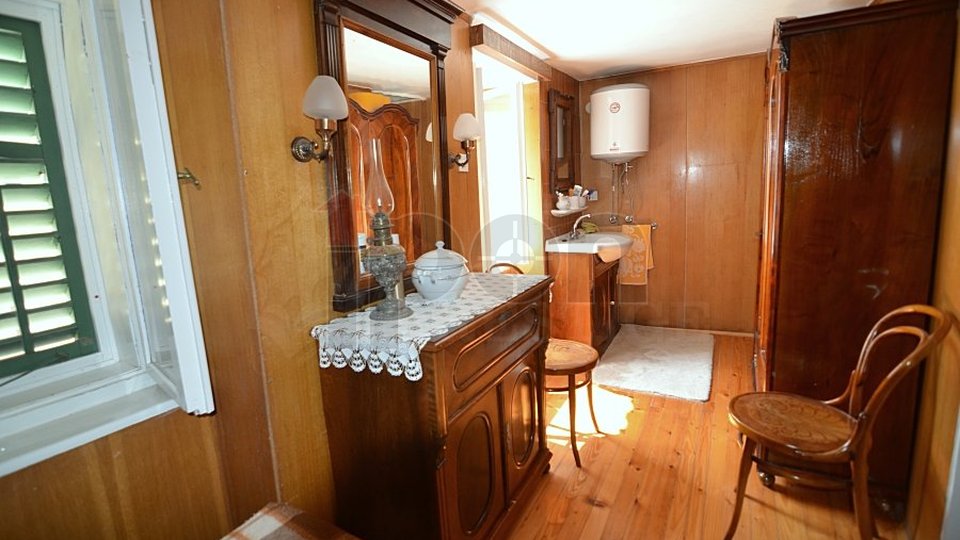 House, 50 m2, For Sale, Baška