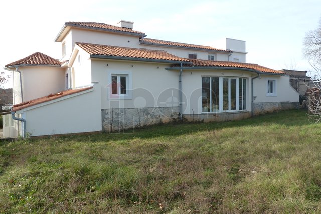 House, 450 m2, For Sale, Dobrinj