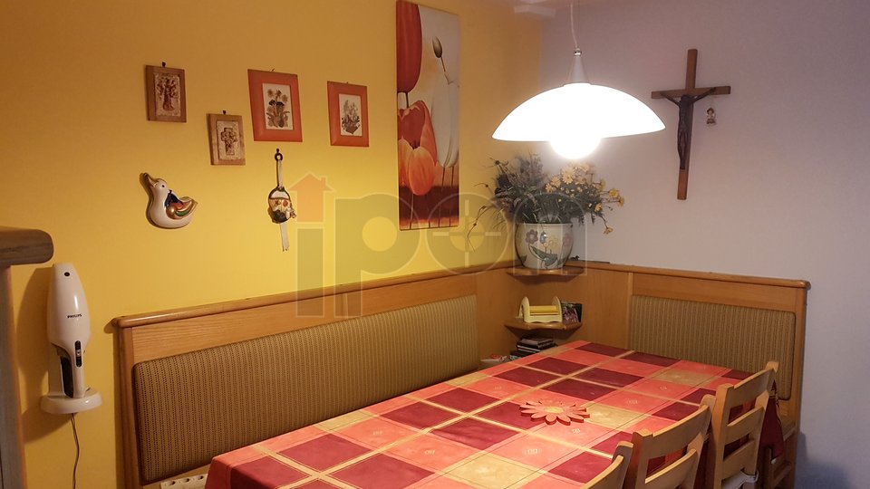 Hiša, 330 m2, Prodaja, Rijeka - Banderovo