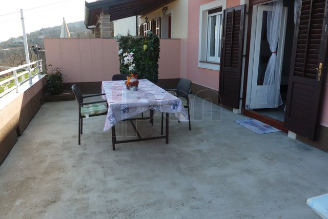 Hiša, 100 m2, Prodaja, Lovran