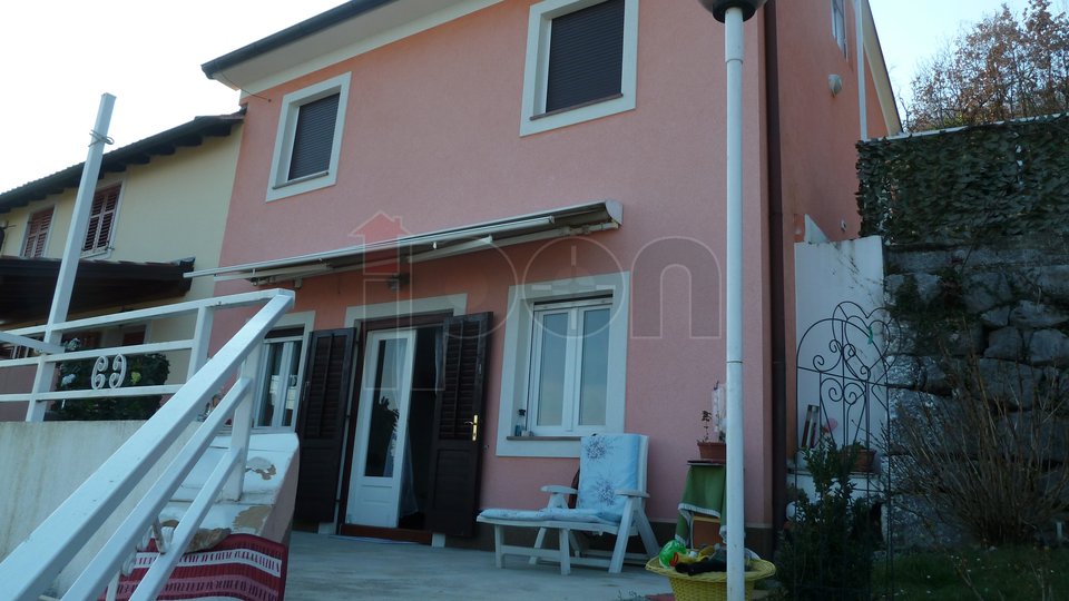House, 100 m2, For Sale, Lovran