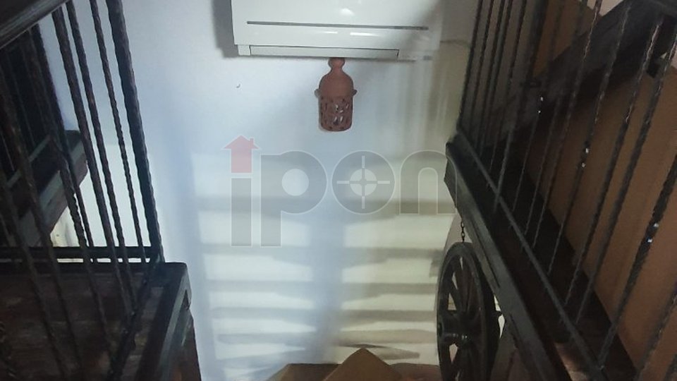 House, 88 m2, For Sale, Kršan