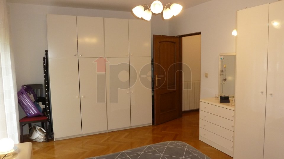 Haus, 446 m2, Verkauf, Rijeka - Zamet