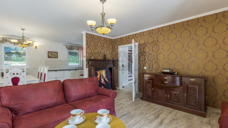 House, 200 m2, For Sale, Lovran - Liganj