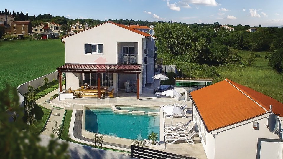House, 309 m2, For Sale, Marčana