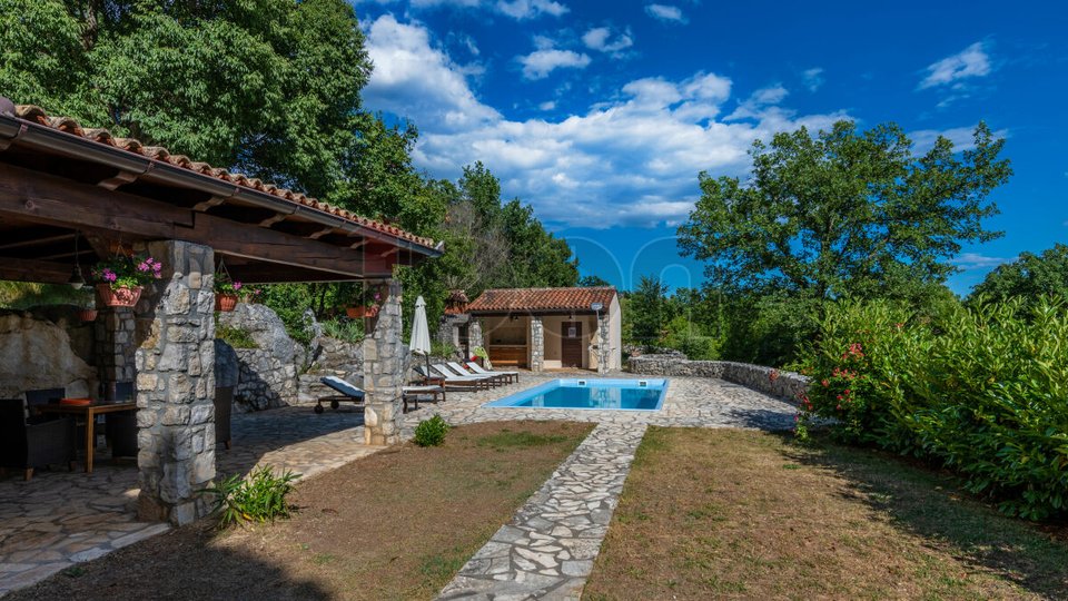 Hiša, 175 m2, Prodaja, Labin