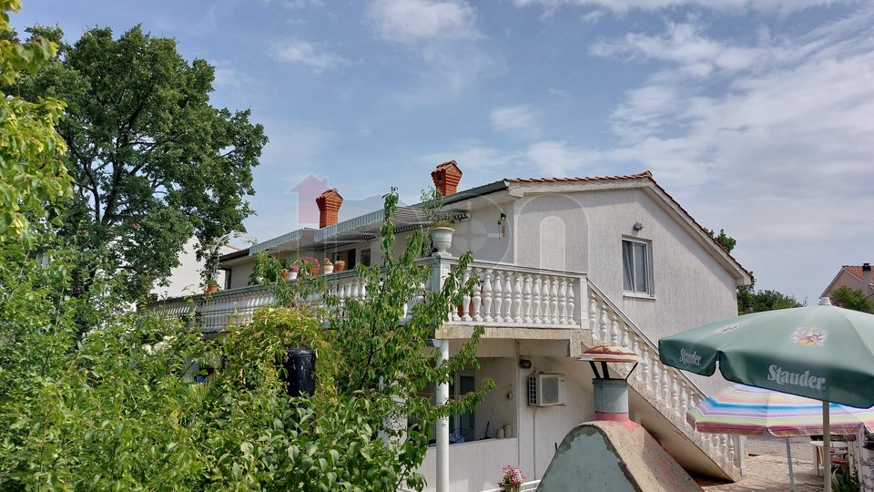 House, 280 m2, For Sale, Malinska