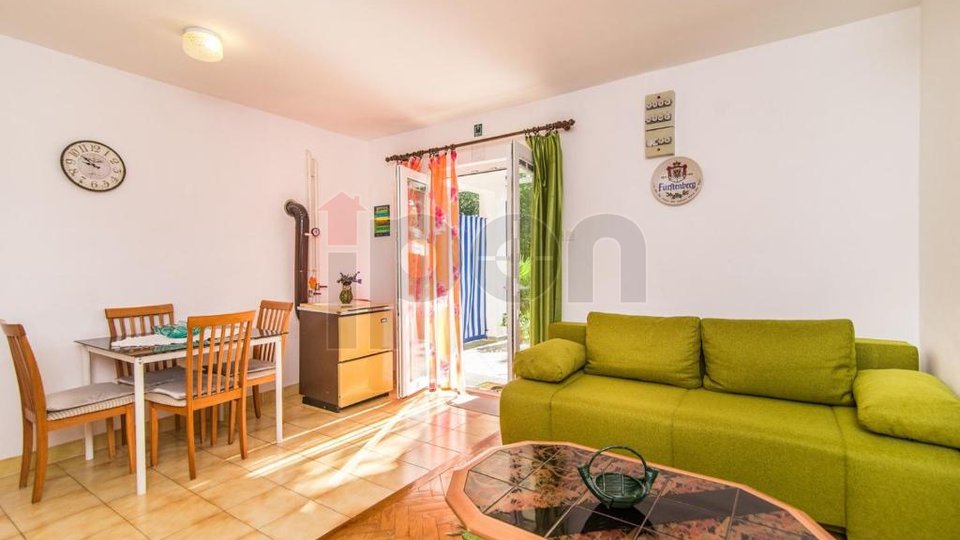 House, 280 m2, For Sale, Malinska
