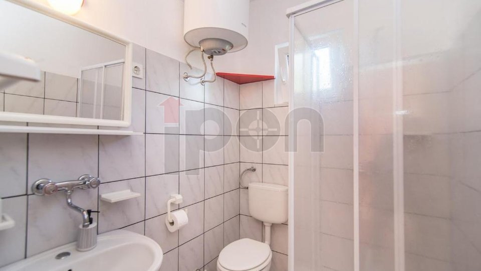 House, 280 m2, For Sale, Malinska