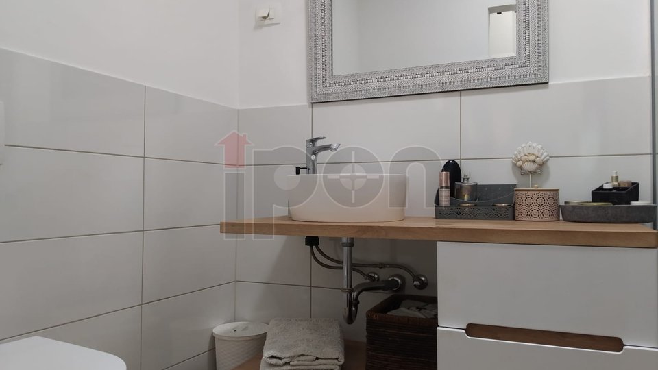 House, 180 m2, For Sale, Kaštelir