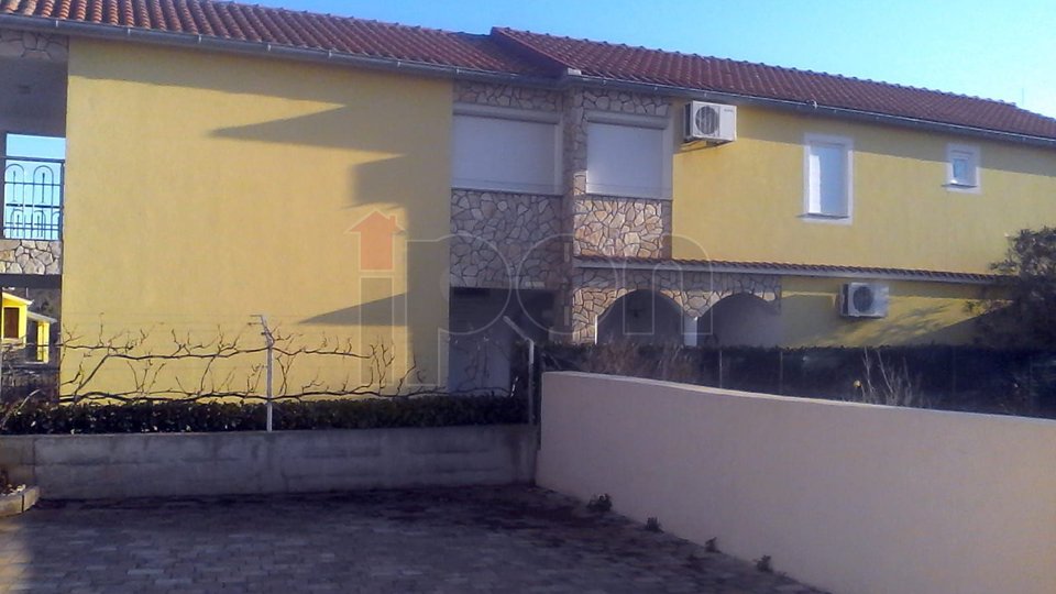 Casa, 300 m2, Vendita, Dobrinj - Šilo