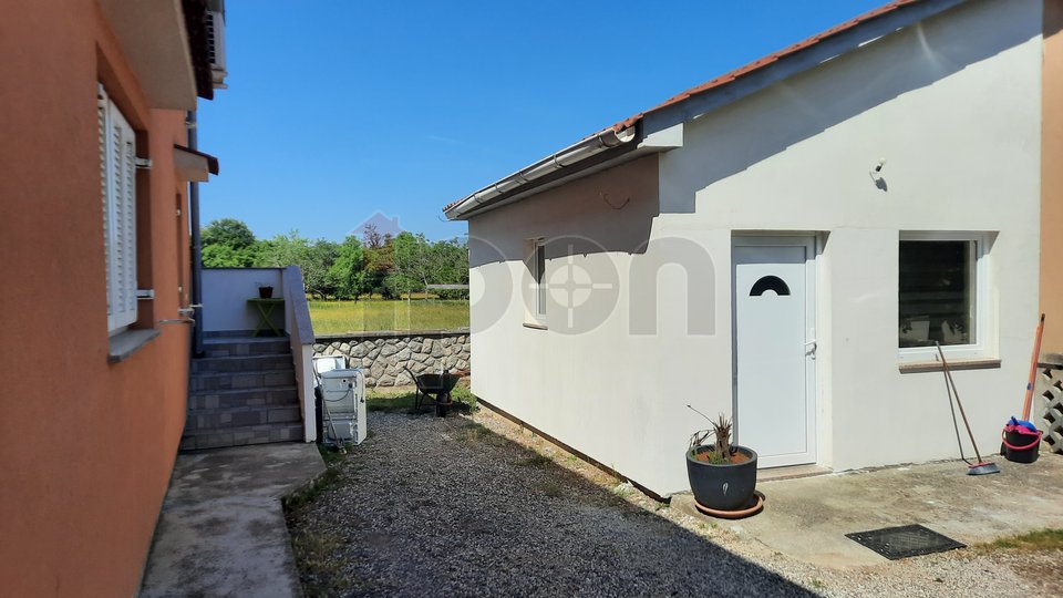 House, 260 m2, For Sale, Malinska