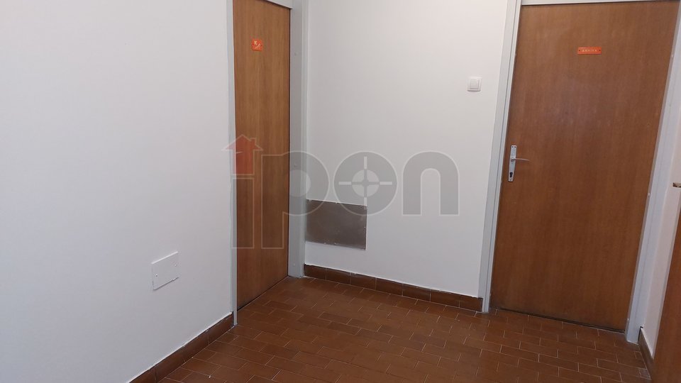 Commercial Property, 176 m2, For Rent, Rijeka - Podmurvice