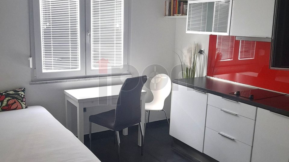 Apartment, 24 m2, For Rent, Rijeka - Krimeja