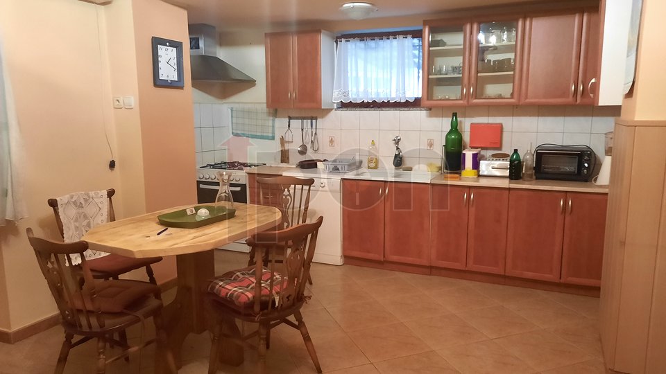 House, 100 m2, For Sale, Kastav