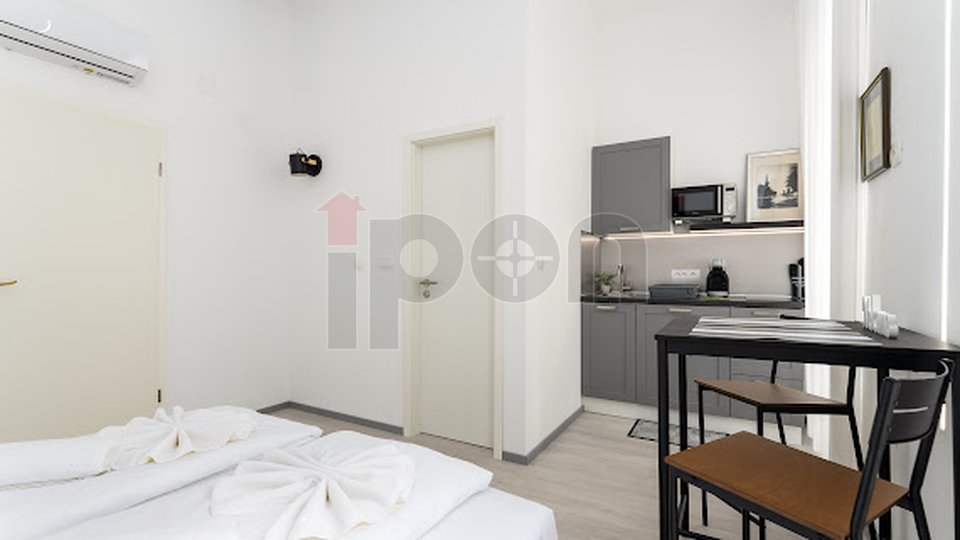 Apartment, 22 m2, For Rent, Rijeka - Centar