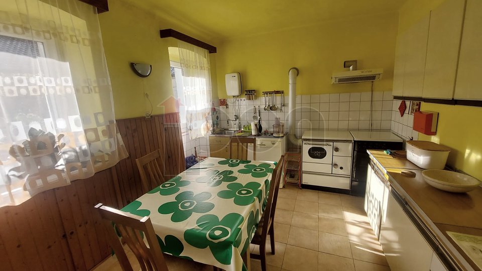 House, 200 m2, For Sale, Jelenje