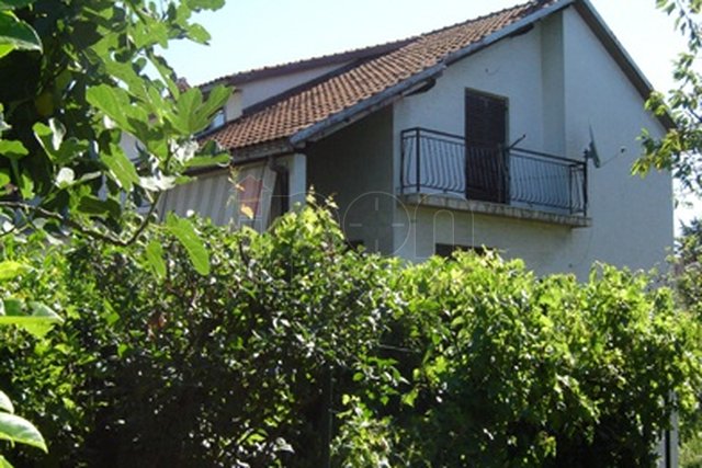Haus, 435 m2, Verkauf, Rijeka - Marinići