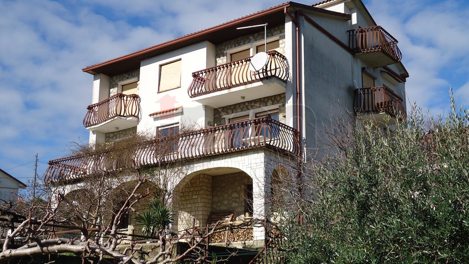 House, 550 m2, For Sale, Rijeka - Marinići