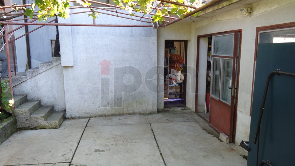 House, 250 m2, For Sale, Rijeka - Zamet